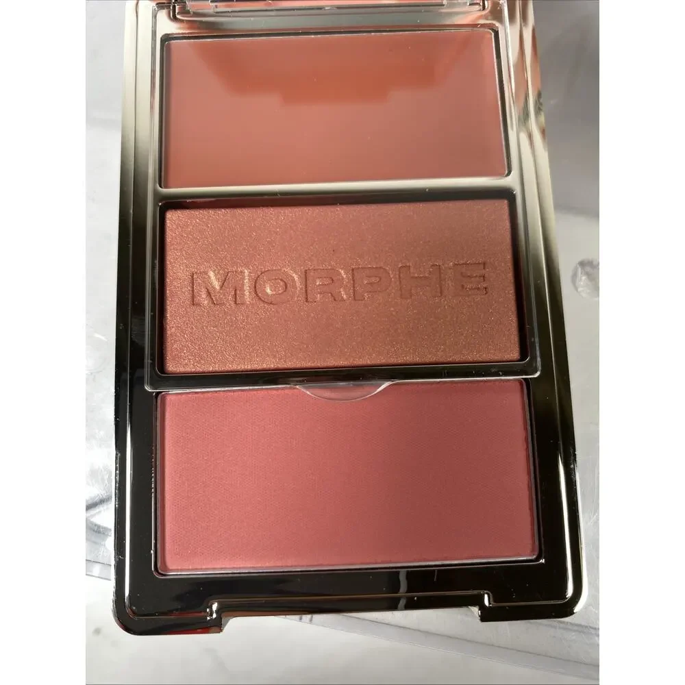 Morphe cheek thrills